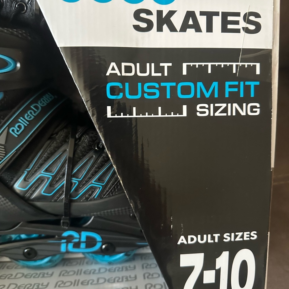 Roller Derby Inline Skates in Black & Teal - Picture 2 of 6